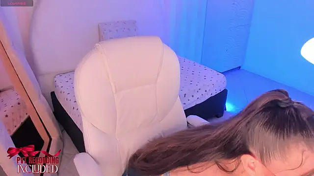 Snapshot of _dorothy chatting on November 27, 2025, 8:22 pm dorothy online show from November 27, 2025, 8:22 pm