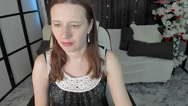 KathrineMeyer online show from February 25, 2026, 2:10 am