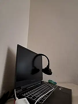 Snapshot of belizankara chatting on November 26, 2025, 8:04 am belizankara online show from November 26, 2025, 8:04 am