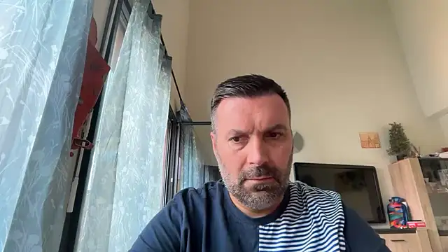 coolsmith81 online show from June 19, 2026, 8:40 am
