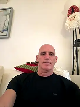 Snapshot of Elosoo chatting on December 18, 2025, 10:27 pm Elosoo online show from December 18, 2025, 10:27 pm