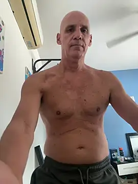 Snapshot of Elosoo chatting on January 9, 2026, 1:14 pm Elosoo online show from January 9, 2026, 1:14 pm