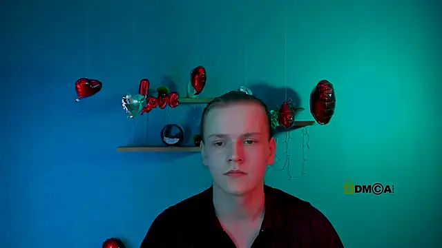 Snapshot of leo_void chatting on February 15, 2026, 7:54 pm leo void online show from February 15, 2026, 7:54 pm