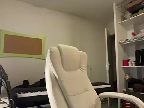 Snapshot of sam_in_transition chatting on November 26, 2025, 1:23 pm sam in transition online show from November 26, 2025, 1:23 pm