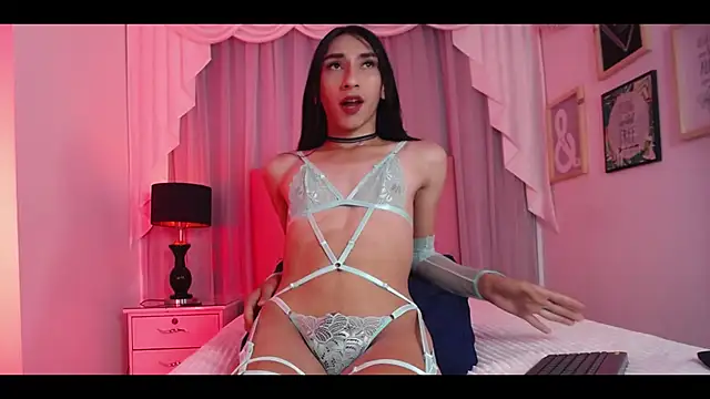 Snapshot of IsabelleDaza chatting on February 17, 2026, 12:12 pm IsabelleDaza online show from February 17, 2026, 12:12 pm