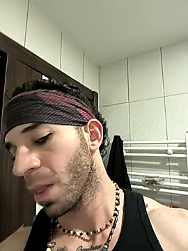 hazarcannn online show from February 17, 2026, 3:51 pm