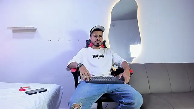 MatthewCullen online show from March 20, 2026, 11:42 pm