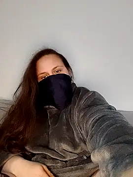 curvy sex girl online show from November 30, 2025, 12:20 pm