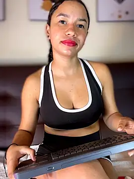 ZoeyFierce online show from July 10, 2026, 7:38 pm