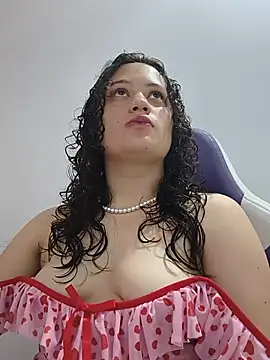 Alana 444 online show from July 23, 2026, 4:43 am