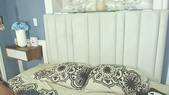 Snapshot of Chelseadow chatting on February 26, 2026, 2:43 am Chelseadow online show from February 26, 2026, 2:43 am