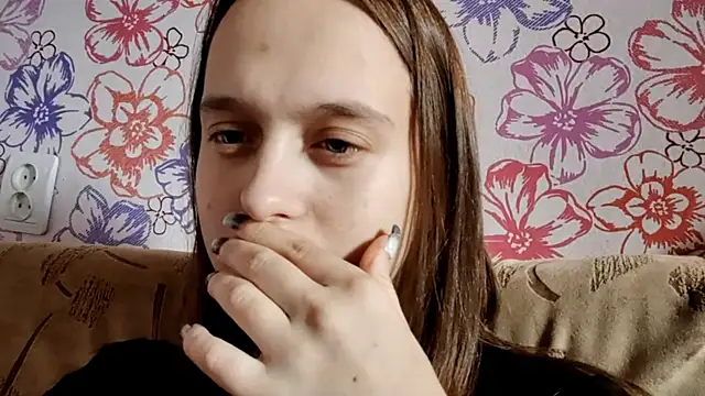 SophieHazely online show from January 8, 2026, 4:04 am