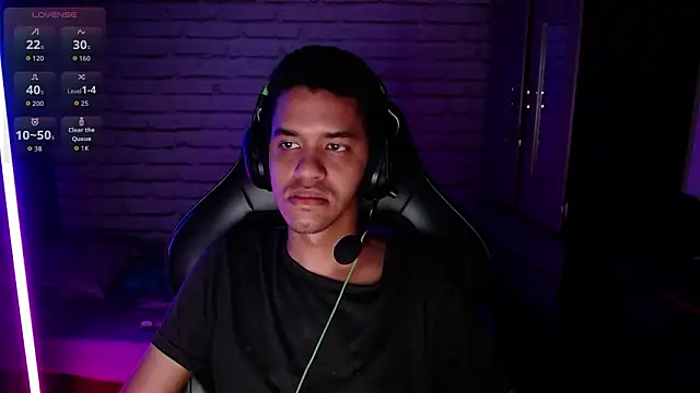 Snapshot of not4work chatting on March 16, 2026, 6:17 am not4work online show from March 16, 2026, 6:17 am