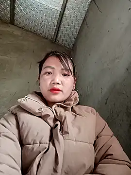 Snapshot of Maymayx2 chatting on November 28, 2025, 7:44 am Maymayx2 online show from November 28, 2025, 7:44 am