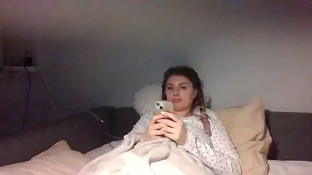 Snapshot of Devil_Maiden chatting on March 12, 2026, 6:58 pm Devil Maiden online show from March 12, 2026, 6:58 pm