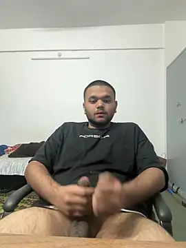 Noavacado  online show from February 16, 2026, 2:35 pm