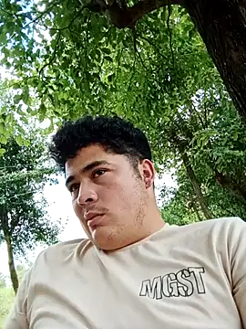 Elperritobb online show from December 14, 2025, 2:55 pm