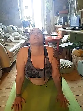 Snapshot of BBWorking chatting on March 13, 2026, 10:44 am BBWorking online show from March 13, 2026, 10:44 am