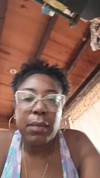 Snapshot of ChanneldelaCroix chatting on February 22, 2026, 5:11 pm ChanneldelaCroix online show from February 22, 2026, 5:11 pm