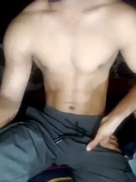 Fitboy07 online show from February 18, 2026, 10:11 am