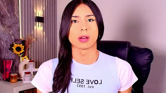 Caroline foster1 online show from March 20, 2026, 12:10 pm