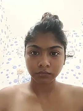 Snapshot of Cute_diya023 chatting on June 6, 2026, 3:11 am Cute diya023 online show from June 6, 2026, 3:11 am