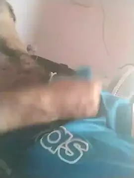 Snapshot of esterfour40 chatting on November 29, 2025, 9:23 am esterfour40 online show from November 29, 2025, 9:23 am