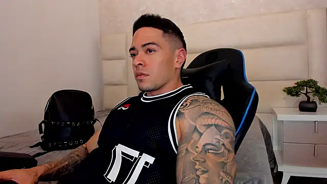 maddox santana online show from January 8, 2026, 4:04 am