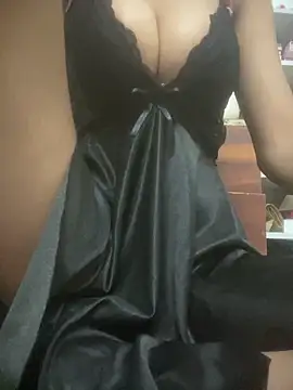 Namratajainn online show from April 8, 2026, 7:36 pm