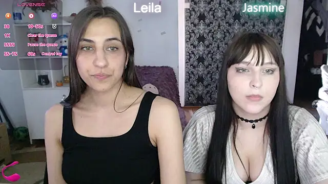 JasmineAdamss online show from April 23, 2026, 12:29 pm