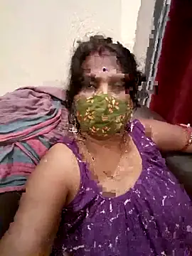 Snapshot of me-pari-hu chatting on March 8, 2026, 7:39 pm me-pari-hu online show from March 8, 2026, 7:39 pm