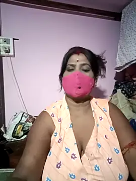 Snapshot of me-pari-hu chatting on April 7, 2026, 3:23 pm me-pari-hu online show from April 7, 2026, 3:23 pm