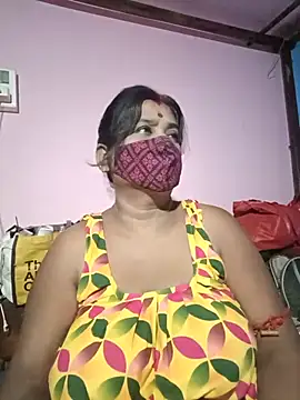 Snapshot of me-pari-hu chatting on July 2, 2026, 5:19 pm me-pari-hu online show from July 2, 2026, 5:19 pm