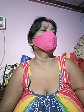 Snapshot of me-pari-hu chatting on July 13, 2026, 4:43 pm me-pari-hu online show from July 13, 2026, 4:43 pm