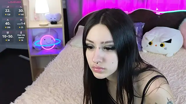 CosmicCanddy online show from December 18, 2025, 8:37 pm