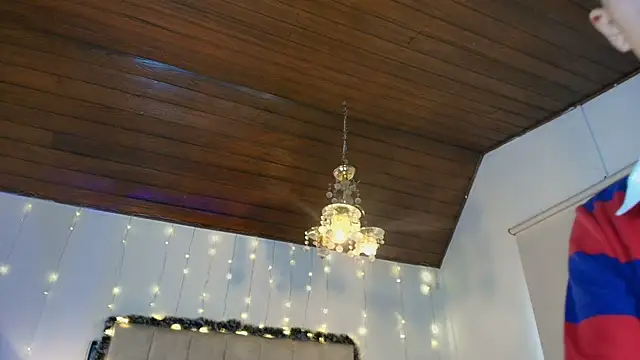 Brenda Tina online show from December 4, 2025, 12:25 pm