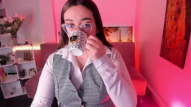 SwettieSammy online show from March 9, 2026, 12:09 pm