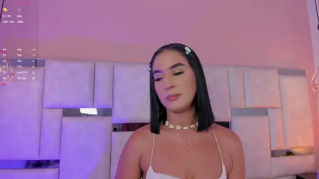 Snapshot of Emily_luve chatting on May 15, 2026, 7:54 pm Emily luve online show from May 15, 2026, 7:54 pm