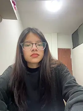 omifresita online show from June 19, 2026, 1:59 pm