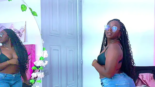 ZahhyGrey online show from April 2, 2026, 10:07 pm