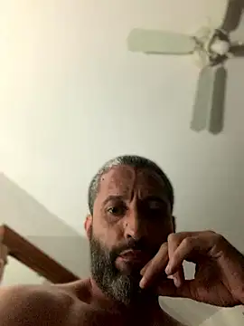 Calientesensible online show from March 16, 2026, 4:07 am