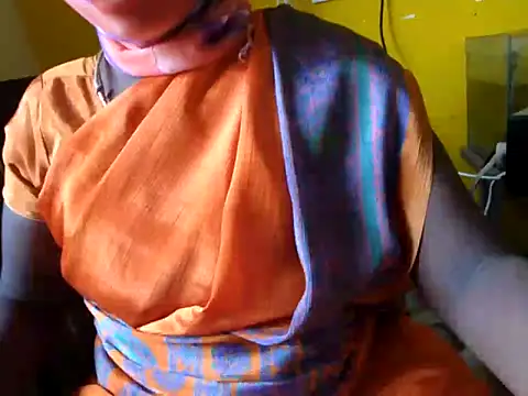 Snapshot of tamil_sumathi chatting on June 15, 2026, 5:09 am tamil sumathi online show from June 15, 2026, 5:09 am