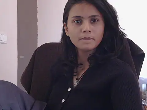 Piyyuu online show from March 25, 2026, 7:25 am