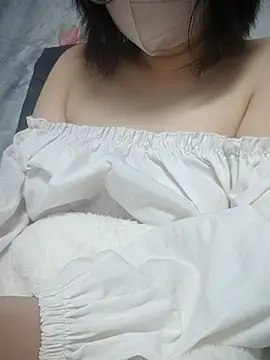 miniiceyya online show from January 12, 2026, 5:07 pm