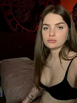 Snapshot of WhiteCore chatting on January 5, 2026, 5:27 pm WhiteCore online show from January 5, 2026, 5:27 pm