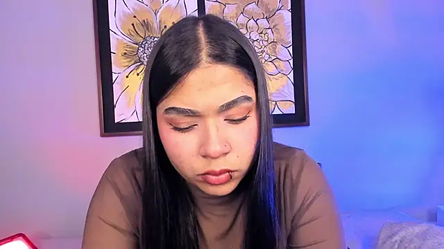 Mylarossi online show from December 15, 2025, 1:26 pm