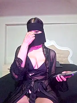 deva-sexy online show from June 9, 2026, 9:26 pm