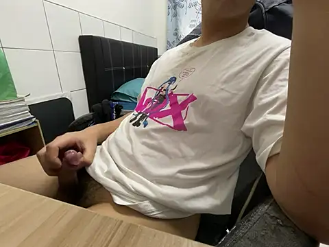 hiiiizzzz online show from January 19, 2026, 8:29 am