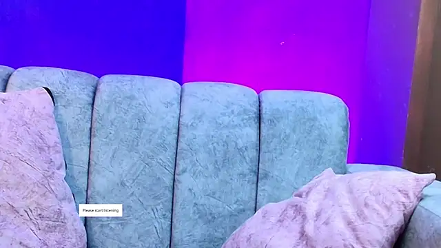 brunette candyy  online show from March 18, 2026, 2:42 pm