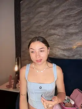 Snapshot of Mia_Luxor chatting on July 11, 2026, 11:46 am Mia Luxor online show from July 11, 2026, 11:46 am